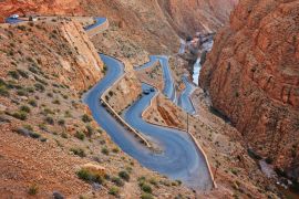 Lais Puzzle - Dades-Schlucht ist eine Schlucht des Flusses Dades im Atlasgebirge in Marokko - 2.000 Teile