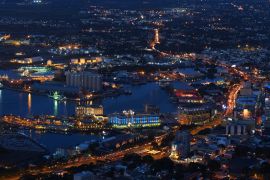Lais Puzzle - Port-Louis Hauptstadt von Mauritius bei Nacht - Porlwi - Porlwibynight - 2.000 Teile