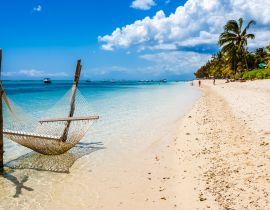 Lais Puzzle - Tropischer Strand mit Palmen und Hängematte, The Morne, Mauritius - 40, 100, 200, 500, 1.000 & 2.000 Teile