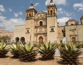Lais Puzzle - Die Kirche Santo Domingo in der Stadt Oaxaca - 40, 100, 200, 500, 1.000 & 2.000 Teile