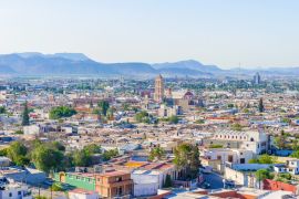 Lais Puzzle - Panorama der Stadt Saltillo in Mexiko - 2.000 Teile