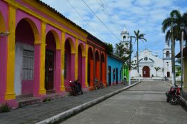 Lais Puzzle - Tlacotalpan Veracruz Mexiko - Tlacotalpan Dorf Veracruz Mexiko - 2.000 Teile