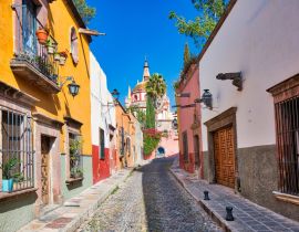 Lais Puzzle - Mexiko, Farbenfrohe Gebäude und Straßen von San Miguel de Allende im historischen Stadtzentrum - 40, 100, 200, 500, 1.000 & 2.000 Teile