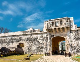 Lais Puzzle - Puerta de Tierra in Campeche, Mexiko - 40, 100, 200, 500, 1.000 & 2.000 Teile