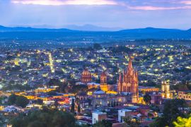 Lais Puzzle - Landschaft von San Miguel de Allende in Mexiko - 2.000 Teile