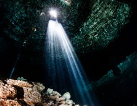 Lais Puzzle - Tauchen in der Cenote Tajma Ha in Mexiko - 40, 100, 200, 500, 1.000 & 2.000 Teile