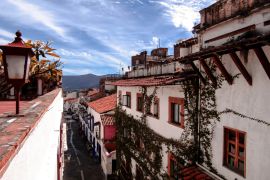 Lais Puzzle - Die Straßen von Taxco de Alarcon, in Guerrero, Mexiko - 2.000 Teile