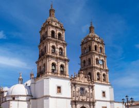 Lais Puzzle - Mexiko, katholische Kirche der Kathedralenbasilika von Durango im kolonialen historischen Stadtzentrum gegenüber dem zentralen Platz von Durango, der Plaza de Armas - 40, 100, 200, 500, 1.000 & 2.000 Teile