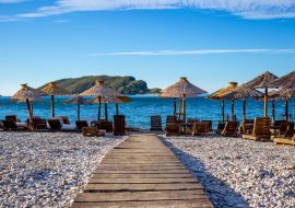 Lais Puzzle - Strand von Budva in Montenegro - 1.000 Teile