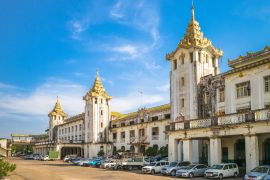 Lais Puzzle - Yangon Central Railway Station in Yangon, Myanmar - 2.000 Teile