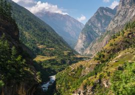 Lais Puzzle - Wunderschöne Landschaft des Himalaya-Gebirges auf der Trekking-Route Manaslu Circuit, Nepal - 1.000 Teile