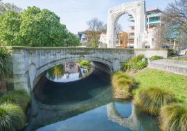 Lais Puzzle - Stadtbild des Stadtzentrums von Christchurch und die Brücke der Erinnerung am Fluss Avon in Christchurch, Neuseeland - 1.000 Teile