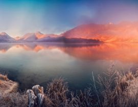 Lais Puzzle - Nebliger Morgen am Moke Lake in Queenstown, Neuseeland - 40, 100, 200, 500, 1.000 & 2.000 Teile