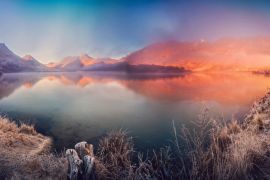 Lais Puzzle - Nebliger Morgen am Moke Lake in Queenstown, Neuseeland - 2.000 Teile