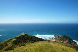 Lais Puzzle - Blick über den Leuchtturm auf die Tasmanische See in Northland Cape Reinga in Neuseeland - 2.000 Teile