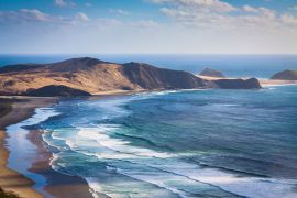 Lais Puzzle - Idyllische Bucht auf der Nordinsel Neuseelands - 2.000 Teile