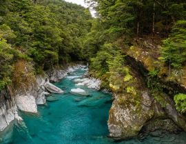 Lais Puzzle - Farbenfroher blauer Bergfluss am Haast Pass, Neuseeland - 40, 100, 200, 500, 1.000 & 2.000 Teile