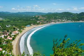 Lais Puzzle - Bahía und Strand von San Juan del Sur, Nicaragua - 2.000 Teile