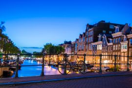 Lais Puzzle - Nächtliche Straße in Amsterdam, Niederlande - 2.000 Teile