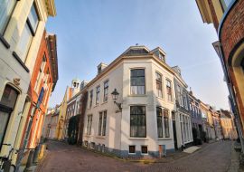 Lais Puzzle - Straßen von Leeuwarden - Stadt in Friesland in den Niederlanden - 1.000 Teile