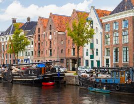 Lais Puzzle - Historische Schiffe, Grachtenhäuser und Lagerhäuser am Hoge der aa-Kanal in Groningen, Niederlande - 40, 100, 200, 500, 1.000 & 2.000 Teile