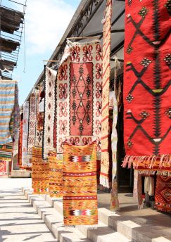 Lais Puzzle - Eine Straße im Alten Basar, Skopje, Mazedonien - 1.000 Teile