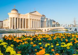 Lais Puzzle - Archäologisches Museum von Mazedonien und Brücke der Zivilisationen im Zentrum von Skopje - 1.000 Teile
