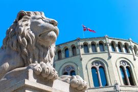 Lais Puzzle - Osloer Parlament - 2.000 Teile