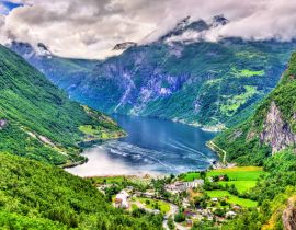 Lais Puzzle - Blick auf den Geirangerfjord, UNESCO-Kulturerbe in Norwegen - 40, 100, 200, 500, 1.000 & 2.000 Teile