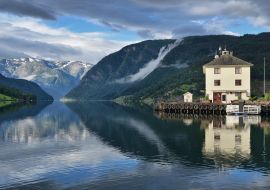 Lais Puzzle - Ulvik am Ulviksfjord | Norwegen - 1.000 Teile