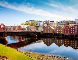 Lais Puzzle - Panorama von Trondheim, Norwegen - 40, 100, 200, 500, 1.000 & 2.000 Teile