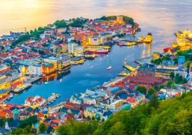 Lais Puzzle - Blick bei Sonnenuntergang auf Bergen und den Hafen vom Berg Floyen - 1.000 Teile