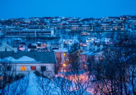 Lais Puzzle - Norwegen Kirkenes Stadtbild Ansicht im Winter - 1.000 Teile