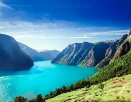 Lais Puzzle - Blick auf Norwegens Fjordlandschaft - Aurlandsfjord, Teil des Sognefjords - 40, 100, 200, 500, 1.000 & 2.000 Teile