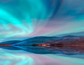 Lais Puzzle - Aurora Borealis in Tromso, Norwegen, vor dem norwegischen Fjord - 40, 100, 200, 500, 1.000 & 2.000 Teile