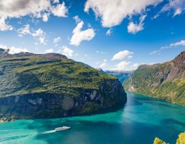 Lais Puzzle - Fjord Geirangerfjord mit Kreuzfahrtschiff, Norwegen - 40, 100, 200, 500, 1.000 & 2.000 Teile