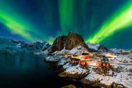 Lais Puzzle - Aurora borealis über Hamnoy in Norwegen - 2.000 Teile