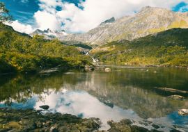 Lais Puzzle - Schöne Landschaft, Berge und Seen Fluss in Vesteralen Norwegen, eine Reise nach Nordeuropa - 1.000 Teile