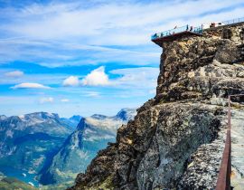 Lais Puzzle - Berglandschaft mit Aussichtspunkt Dalsnibba, Norwegen - 40, 100, 200, 500, 1.000 & 2.000 Teile