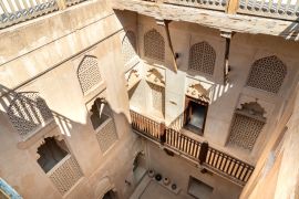 Lais Puzzle - Blick von oben in die Burg Jabreen in Bahla, Sultanat Oman - 2.000 Teile