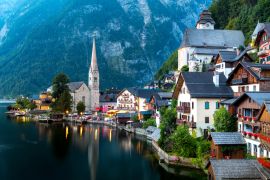 Lais Puzzle - Das Dorf Hallstatt in der Abenddämmerung - 2.000 Teile