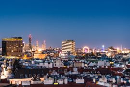 Lais Puzzle - Blick über das nächtliche Stadtbild von Wien - 2.000 Teile