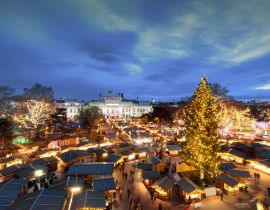 Lais Puzzle - Wiener Christkindlmarkt vor dem Rathaus aus der Vogelperspektive - 40, 100, 200, 500, 1.000 & 2.000 Teile