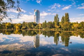 Lais Puzzle - Der Floridsdorfer Wasserpark an der Alten Donau in Wien, Österreich - 2.000 Teile