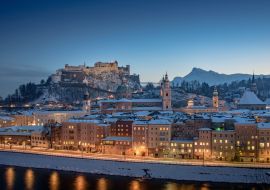 Lais Puzzle - Berühmte Ansicht von Salzburg und der Festung Hohensalzburg im Winter, Österreich - 1.000 Teile