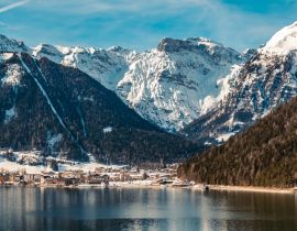 Lais Puzzle - Schöner alpiner Winterblick mit Spiegelungen am Achensee-Pertisau-Tirol-Österreich - 40, 100, 200, 500, 1.000 & 2.000 Teile