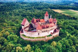 Lais Puzzle - Schloss Kreuzenstein im Dorf Leobendorf bei Wien, Österreich - 2.000 Teile