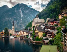Lais Puzzle - Panoramablick auf das berühmte Dorf Hallstatt in Österreich, Alpen. Europa - 40, 100, 200, 500, 1.000 & 2.000 Teile