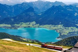 Lais Puzzle - Schafbergbergbahn über Wolfgangsee und Sankt Wolfgang im Salzkammergut, Alpen, Österreich - 2.000 Teile