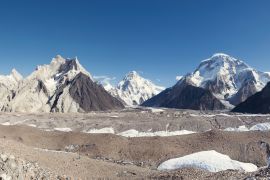 Lais Puzzle - Blick auf Crystal Peal, Marble Peak, K2 Berg und Broad Peak, zusammen mit Baltoro Gletscher, Concordia, K2 Base Camp Trek, Pakistan - 2.000 Teile